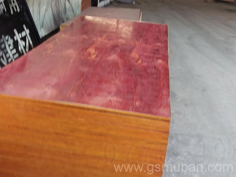 施工用模板多少錢一塊?節(jié)省工程成本，廠家推薦它