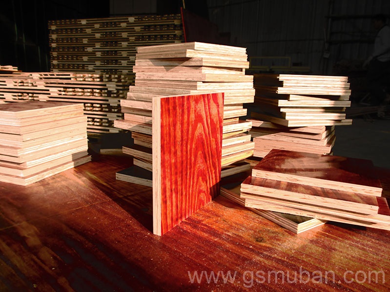 模板分類你了解幾個？看看建筑模板廠家怎么說！